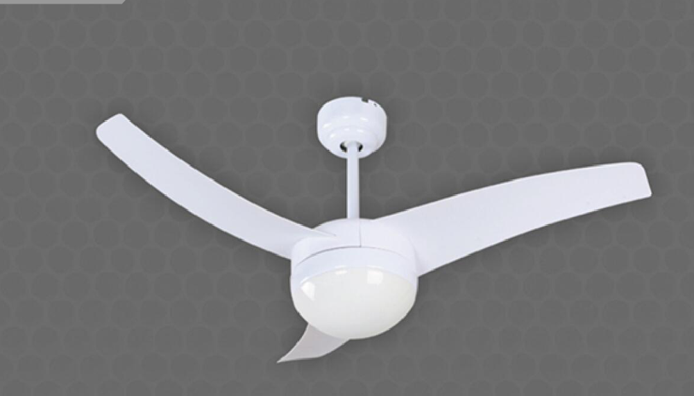 Noitavonne 42" Ceiling Fan - White Finish